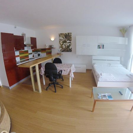 Studio Apartment Open Space With Terrace آرجينيو المظهر الخارجي الصورة